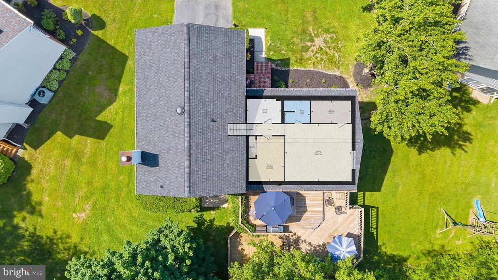 Image 53 of property listing at 13 BLAKE CT, Reisterstown, MD 21136