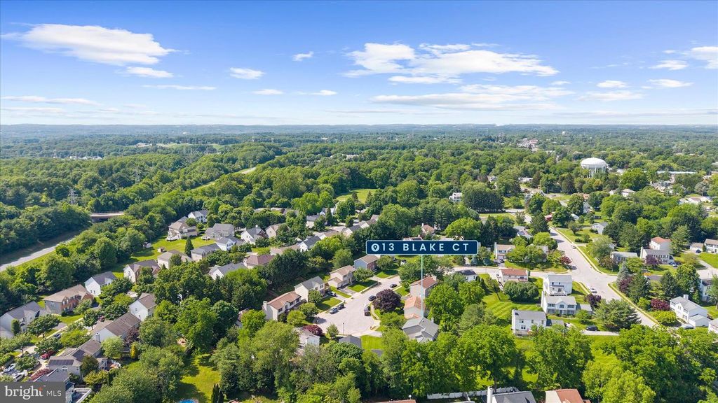 Image 57 of property listing at 13 BLAKE CT, Reisterstown, MD 21136