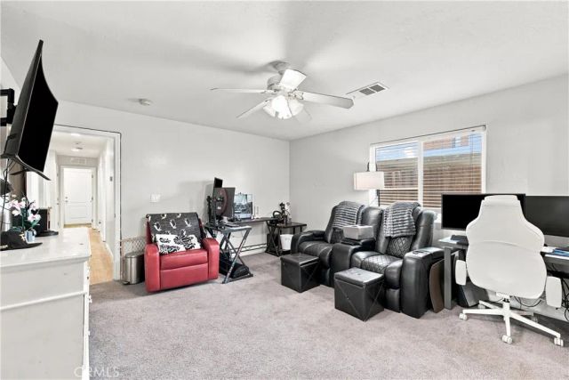 231 Winter Meadow, Bakersfield, CA 93308