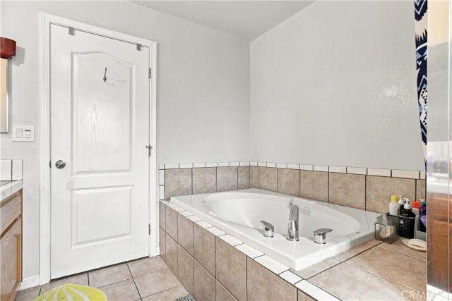 231 Winter Meadow, Bakersfield, CA 93308