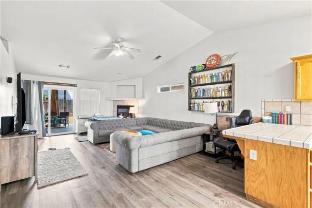 231 Winter Meadow, Bakersfield, CA 93308