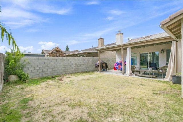 231 Winter Meadow, Bakersfield, CA 93308