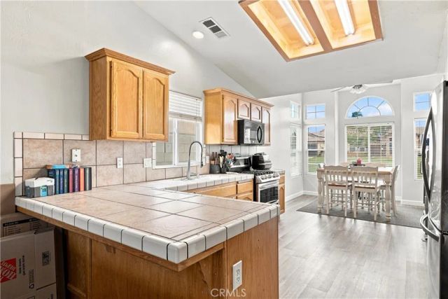 231 Winter Meadow, Bakersfield, CA 93308