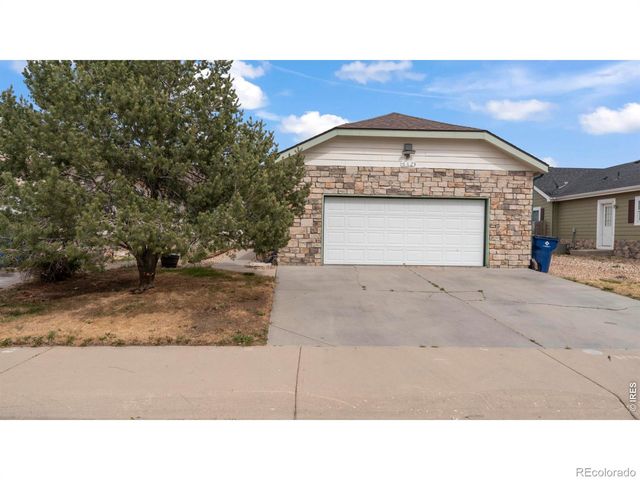 662 S Carriage Drive, Milliken, CO 80543