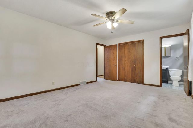 2185 Sunnyhill Drive NE, Lancaster, OH 43130