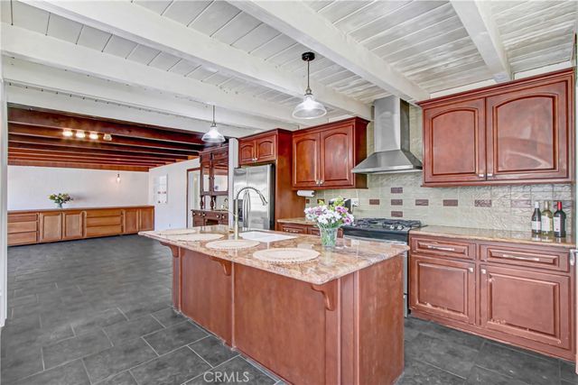 3986 Christina, Chino, CA 91710