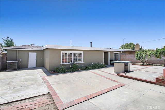 3986 Christina, Chino, CA 91710