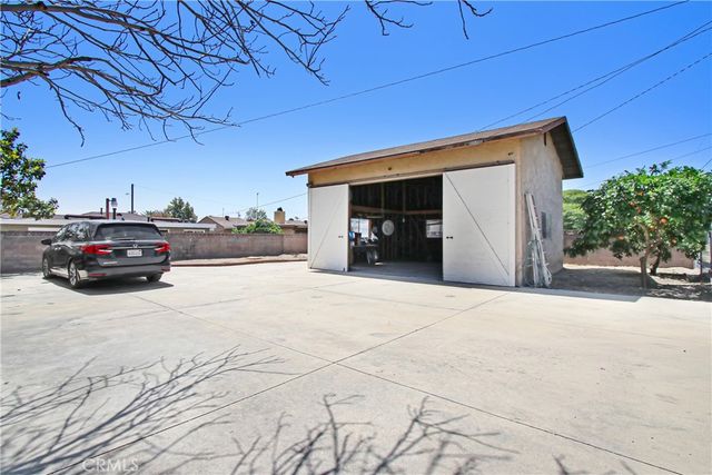3986 Christina, Chino, CA 91710