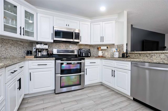 3149 NW 71st Ave 3149, Margate, FL 33063