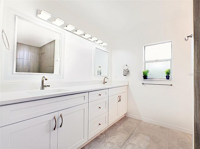 4 FORTRESS COURT, Palm Coast, FL 32137