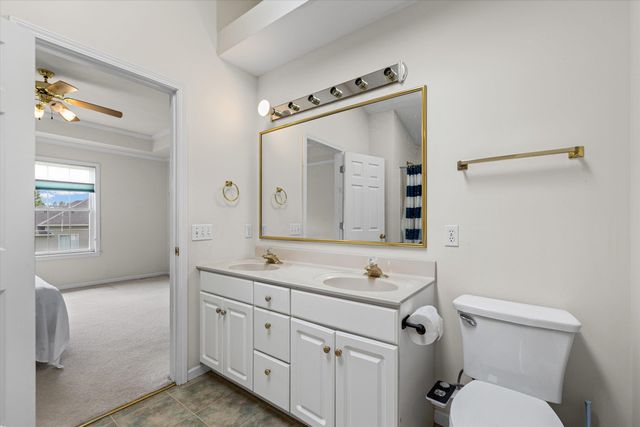 4200 CEDAR CREST LN, Columbia, MO 65203