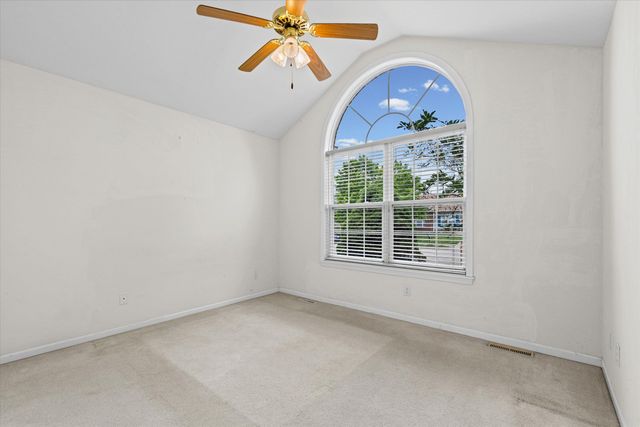 4200 CEDAR CREST LN, Columbia, MO 65203