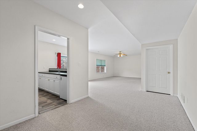4200 CEDAR CREST LN, Columbia, MO 65203