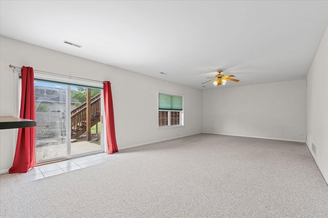 4200 CEDAR CREST LN, Columbia, MO 65203