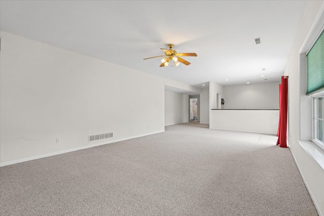 4200 CEDAR CREST LN, Columbia, MO 65203