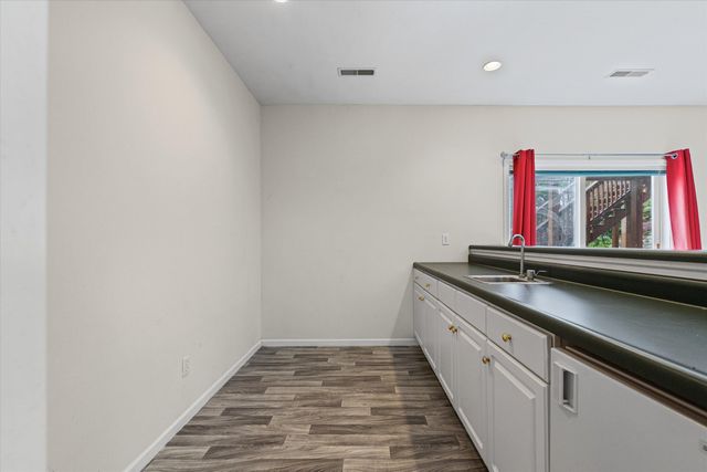 4200 CEDAR CREST LN, Columbia, MO 65203