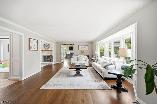 10 Deer Ridge Rd, Bernards Twp., NJ 07920