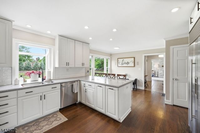 10 Deer Ridge Rd, Bernards Twp., NJ 07920