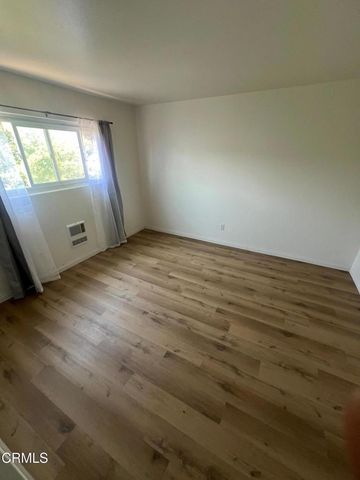 209 W Santa Barbara Street, Santa Paula, CA 93060