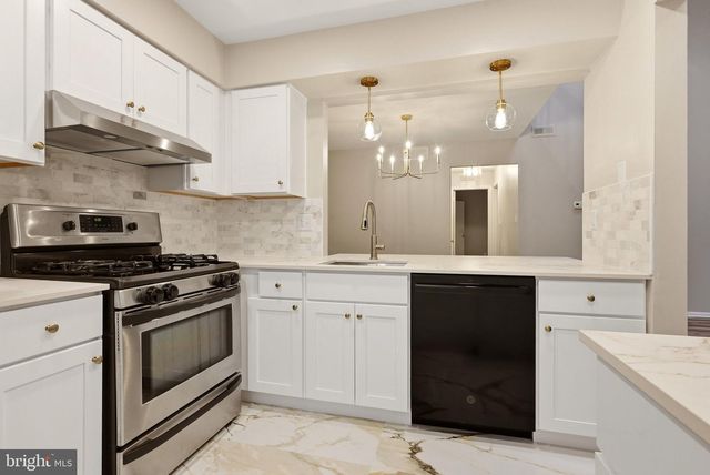 506B RALSTON DR, Mount Laurel, NJ 08054