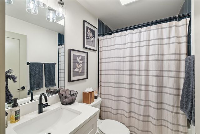 308 Sunliner Dr, Nashville, TN 37209