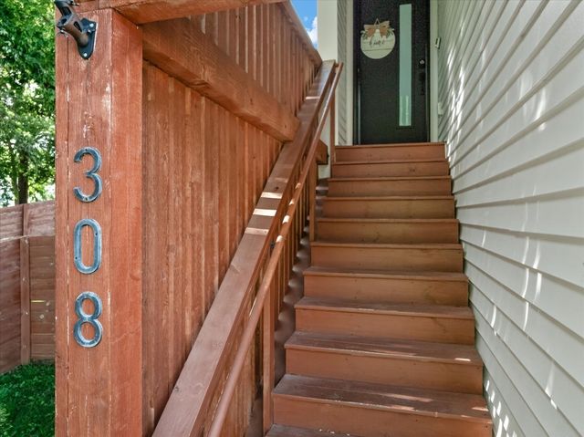 308 Sunliner Dr, Nashville, TN 37209