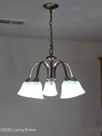 10200 Deer Vista Dr 202, Louisville, KY 40291