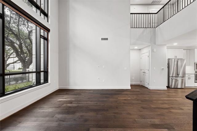 2511 Willowick Road 117, Houston, TX 77027