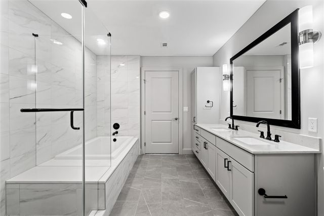 2511 Willowick Road 117, Houston, TX 77027