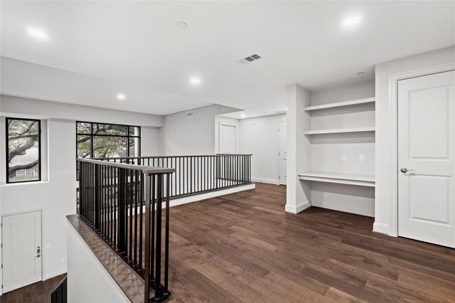 2511 Willowick Road 117, Houston, TX 77027