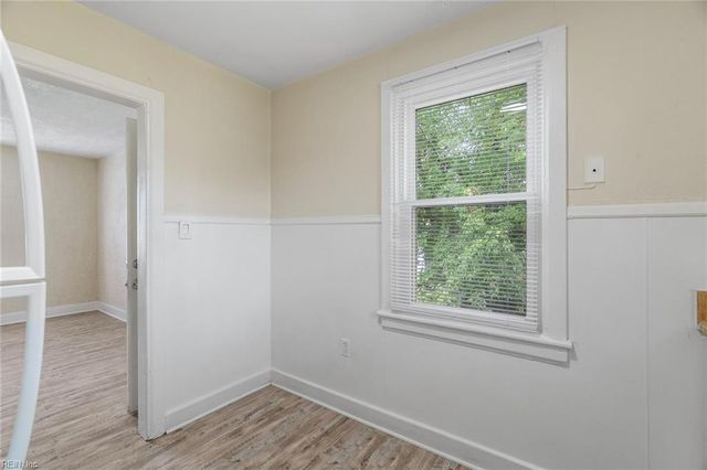 2117 Staunton AVE, Portsmouth, VA 23704