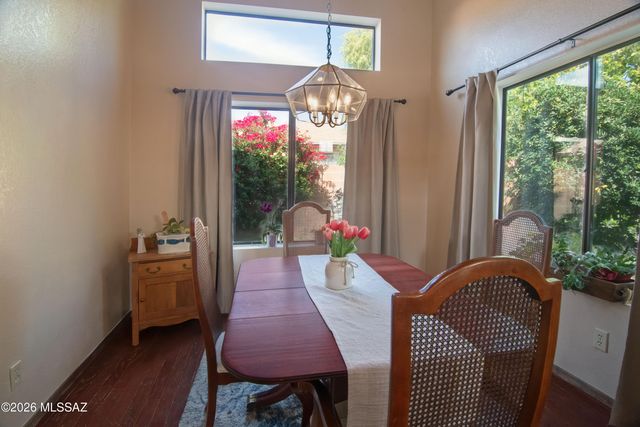 3076 W Country Meadow Drive, Tucson, AZ 85742