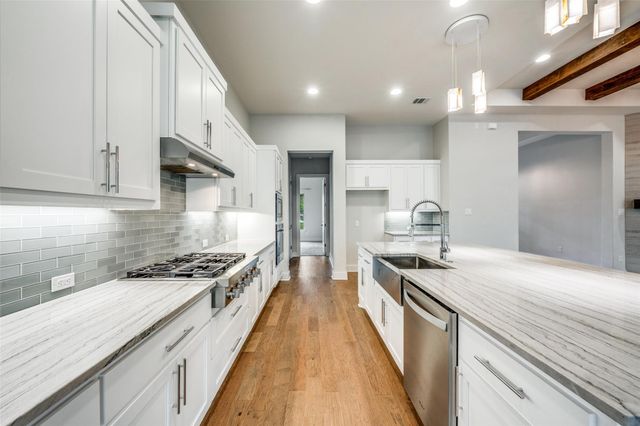 132 Raptor Beak WAY, Cedar Creek, TX 78612