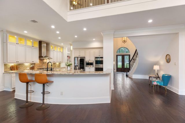 28733 Lakeside Green, Magnolia, TX 77355