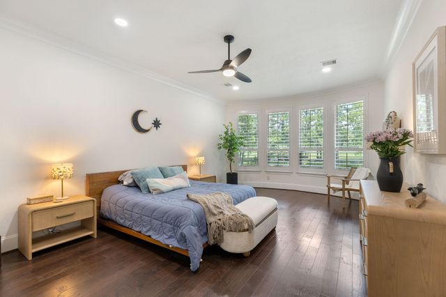 28733 Lakeside Green, Magnolia, TX 77355