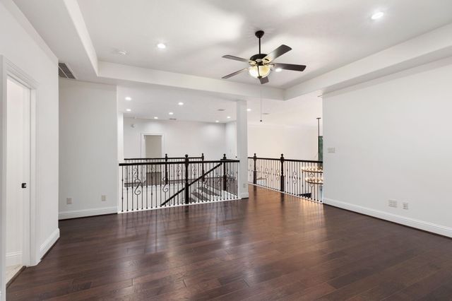 28733 Lakeside Green, Magnolia, TX 77355