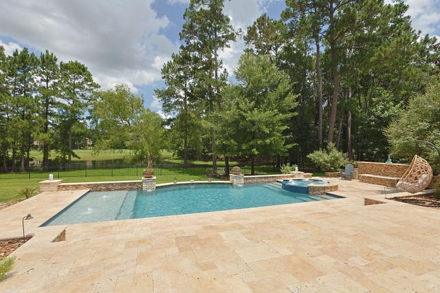 28733 Lakeside Green, Magnolia, TX 77355