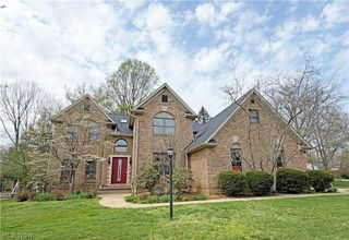 2683 Radford Street NW, North Canton, OH 44720