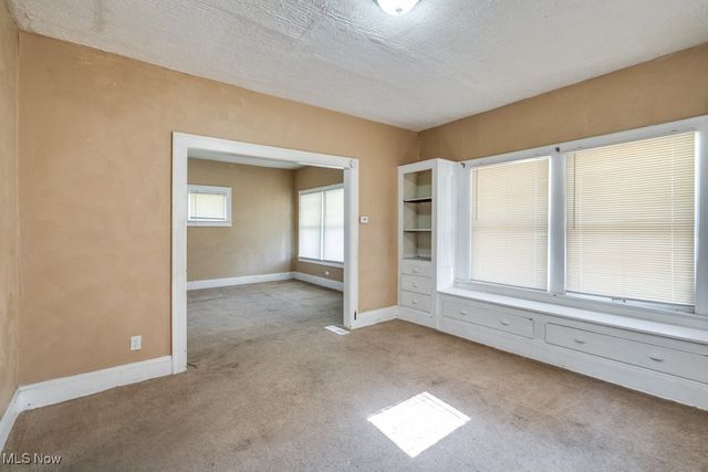 11402 Avon Avenue, Cleveland, OH 44105