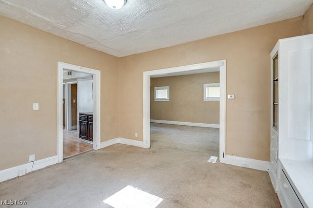 11402 Avon Avenue, Cleveland, OH 44105