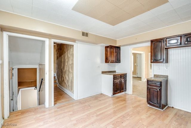 11402 Avon Avenue, Cleveland, OH 44105