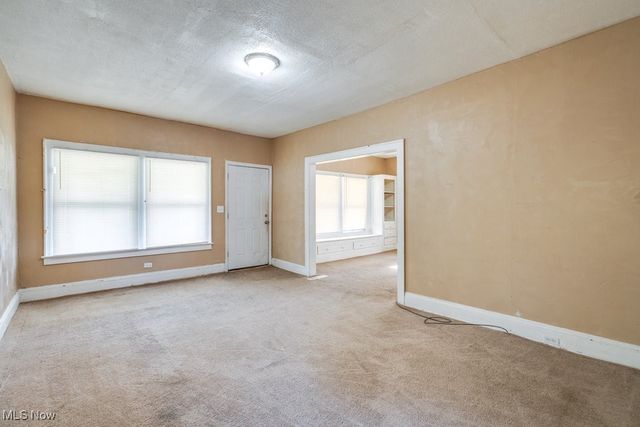 11402 Avon Avenue, Cleveland, OH 44105