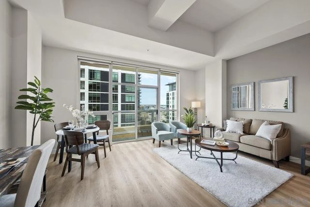 350 W Ash St 1006, San Diego, CA 92101