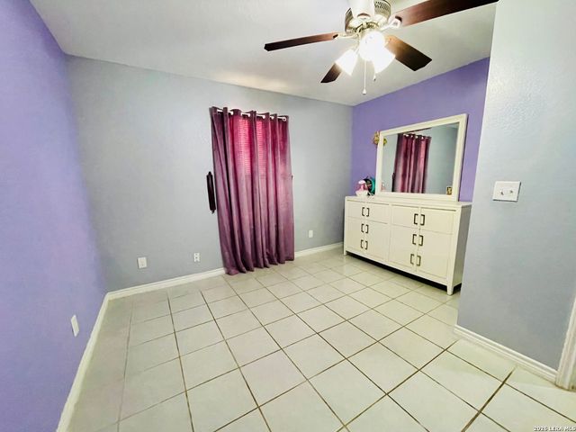 1415 Essex, San Antonio, TX 78210