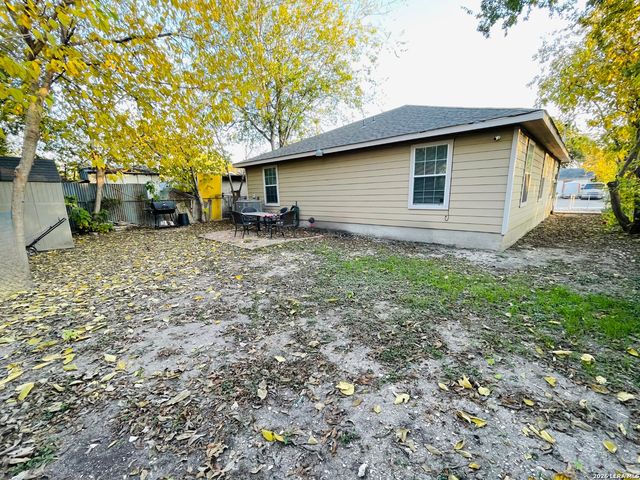 1415 Essex, San Antonio, TX 78210