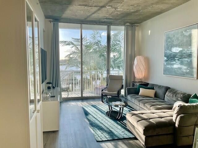 300 S Australian Avenue 328, West Palm Beach, FL 33401