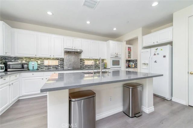 11514 Trailway, Riverside, CA 92505