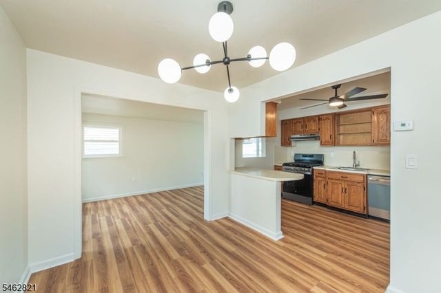 115 Beverly Rd, Bloomfield Twp., NJ 07003