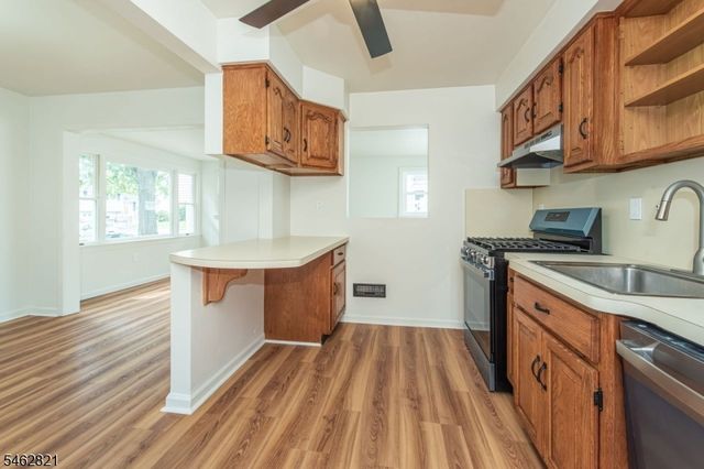 115 Beverly Rd, Bloomfield Twp., NJ 07003