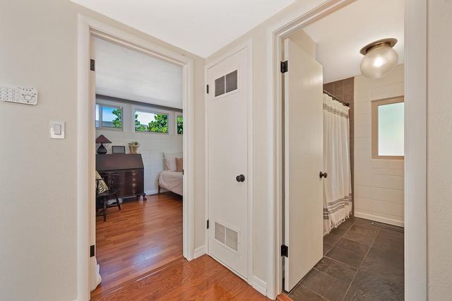 3925 Orangewood Dr, Fair Oaks, CA 95628